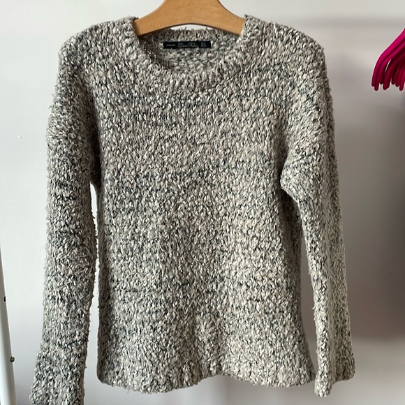 Knit top - Picture 1 of 2